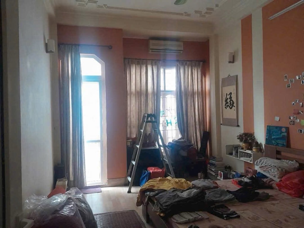 Hào Nam 52m sổ vuông, vị trí kim cowng, gần hồ, gần ô tô, tháng sáng