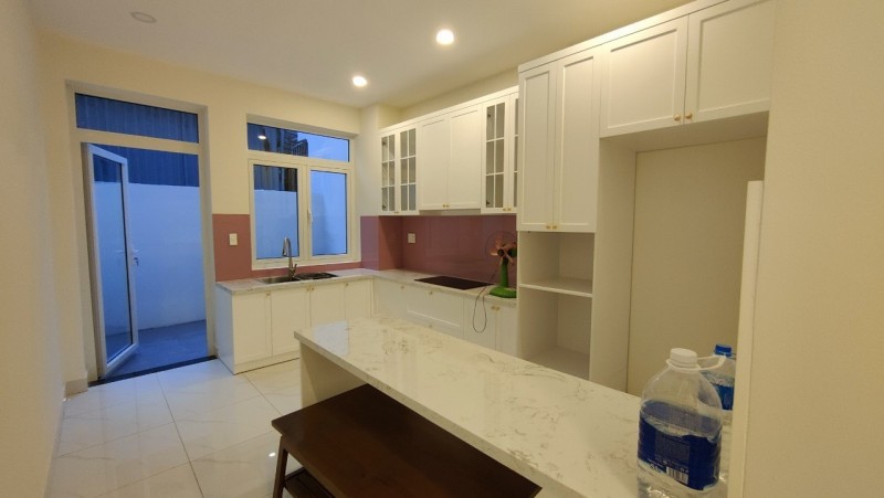 HXH THÔNG QUẬN 1 – NGAY CHỢ ĐAKAO – 4 TẦNG – SÁT MẶT TIỀN – 60m2 CHỈ 17 TỶ
