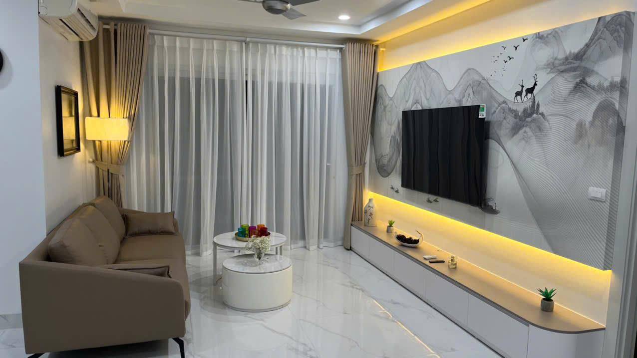 Cho thuê 2 ngủ Goldmarkcity 136 Hồ Tùng Mậu, nhà đẹp full nội thất giá chỉ 14 triệu