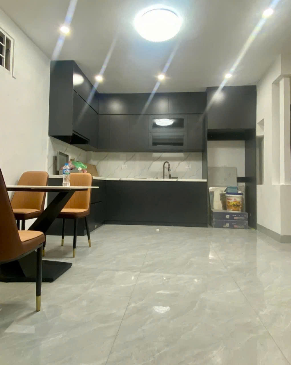 BÁN GẤP NHÀ ĐẸP PHỐ YÊN HÒA, LÔ GÓC CỰC THOÁNG, AN SINH ĐỈNH – 5T, 7.75 TỶ