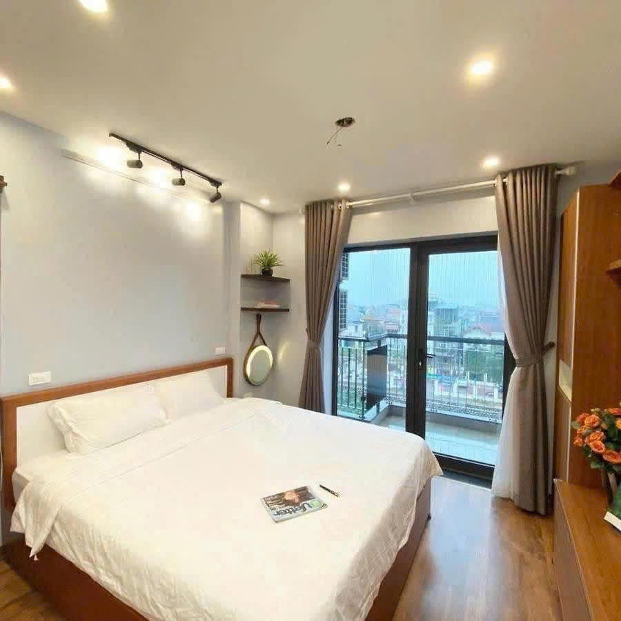 BÁN TÒA APARTMENT PHỐ TRỊNH CÔNG SƠN, TÂY HỒ – 205M² x 9T CÓ HẦM – DÒNG TIỀN 200TR/TH – GIÁ 140 TỶ