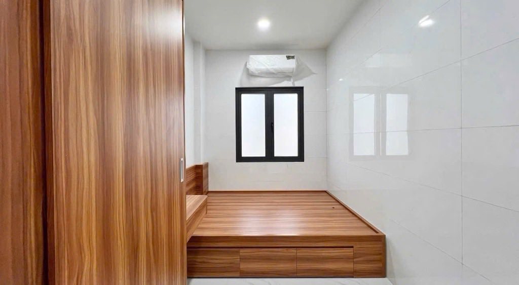 Căn Hộ Dịch Vụ 12 Phòng Dương Quảng Hàm