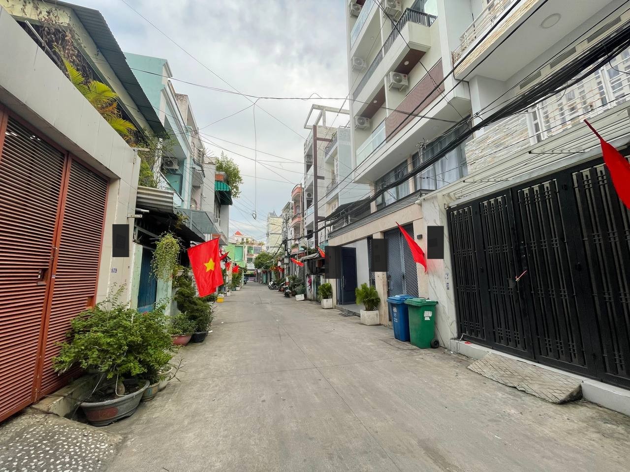 Bán nhà Đường Khuông Việt – CN 96m2, 4Tầng – Hẻm 7m xe tải thông
