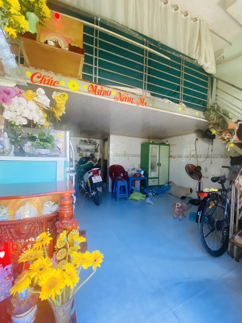 Bán nhà Đường Độc Lập, diện tích 80m2, hẻm xe hơi 5m thông – 3PN