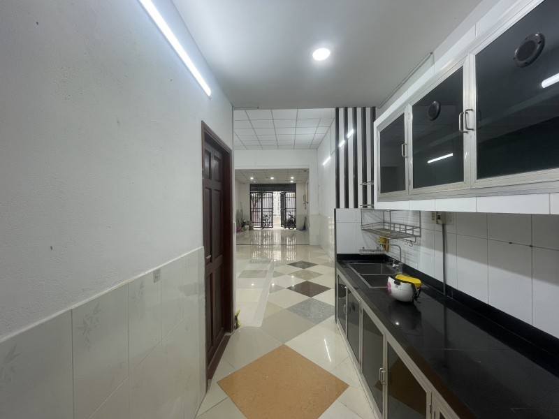 Bán Nhà Hoàng Ngọc Phách, Tân Phú – DT 95m2, Ngang 4m7 – Hẻm 10m xe tải thông