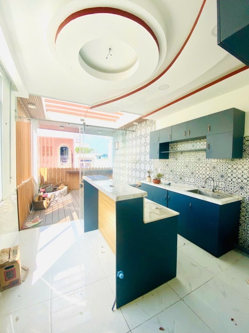 Bán nhà Đường Khuông Việt – DT sàn 275.9m2 – Hẻm 7m xe tải thông