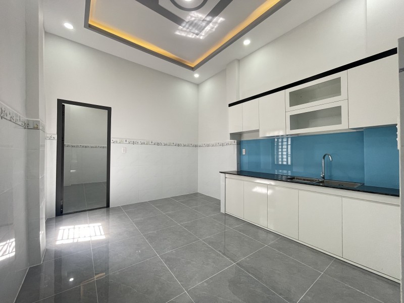 Bán nhà Đường Âu Cơ, Tân Phú – 63.3m2 – 4 PN – Hẻm 5m xe hơi vào nhà