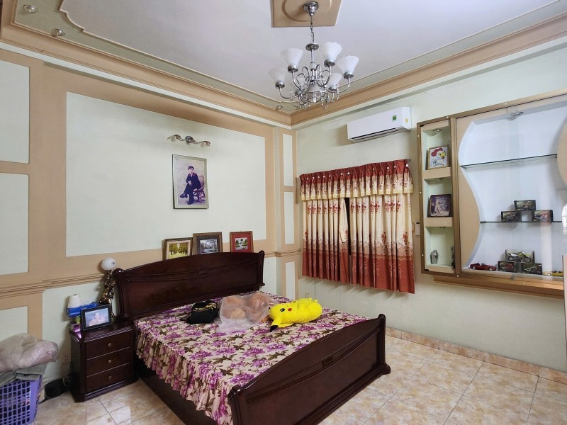 Bán nhà Đường Lũy Bán Bích – 85m2 (4.5 x 18.5)m – 4 Tầng – Hẻm xe tải 8m
