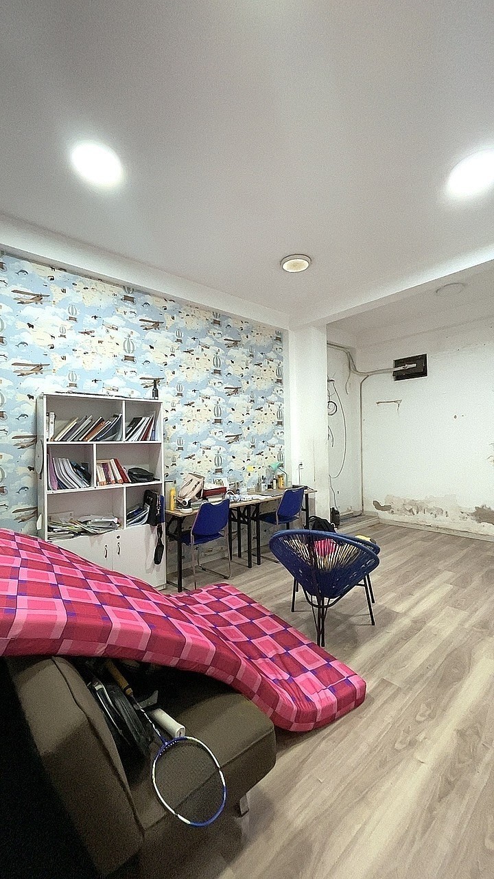 Bán nhà Đường Trường Chinh, Tân Phú – CN 112m2 – Hẻm xe hơi 5m