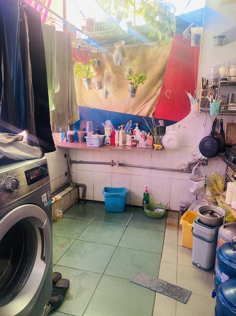 Bán nhà Đường Độc Lập, diện tích 80m2, hẻm xe hơi 5m thông – 3PN