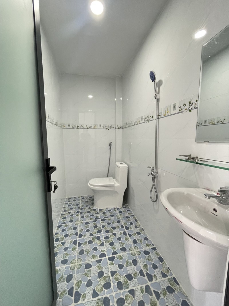 Bán nhà Đường Âu Cơ, Tân Phú – 63.3m2 – 4 PN – Hẻm 5m xe hơi vào nhà