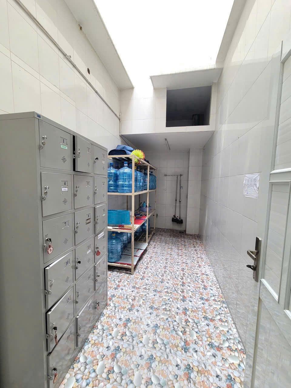 **Bán nhà đường Hoàng Văn Thụ* p4, Tân Bình (4 x 17) chỉ 7,2 tỷ