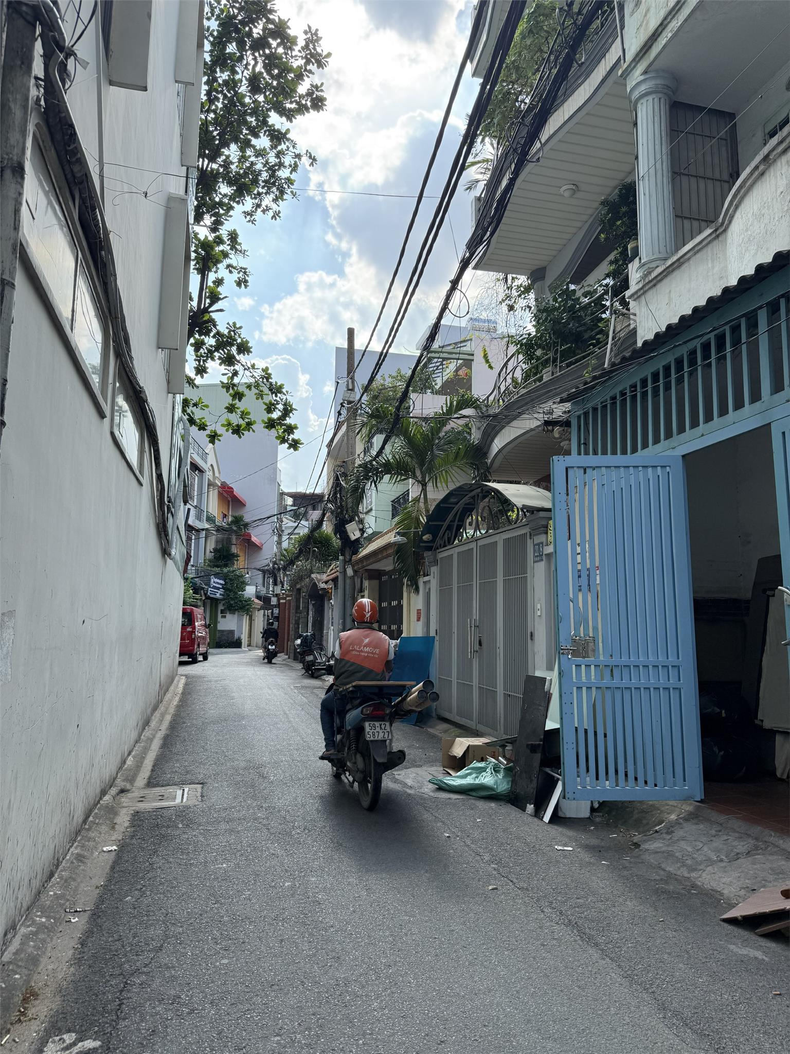 **Bán nhà đường Hoàng Văn Thụ, phường 4 Tân Bình (4*17) gần công viên