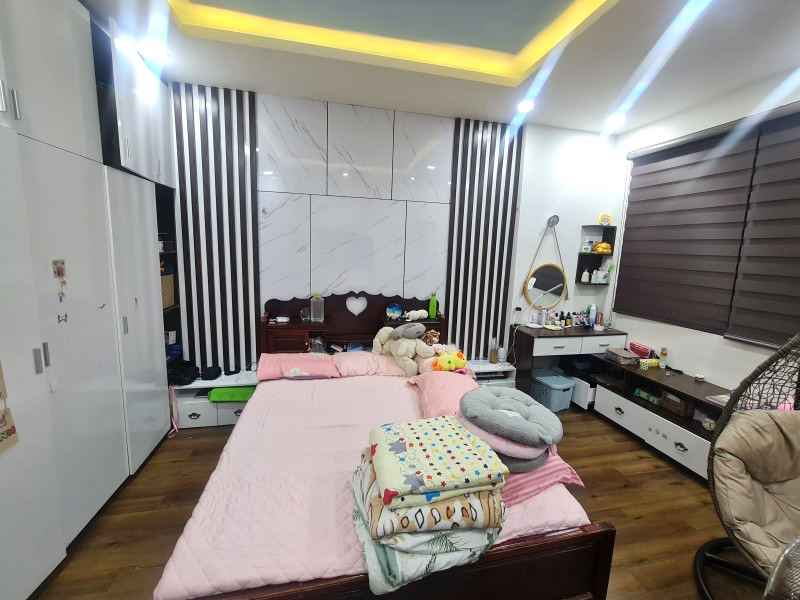 Bán nhà 3 tầng Hiệp Bình Chánh Thủ Đức 105m² (2 căn) – Hẻm Xe Hơi – giá rẻ chỉ 6.4 tỷ
