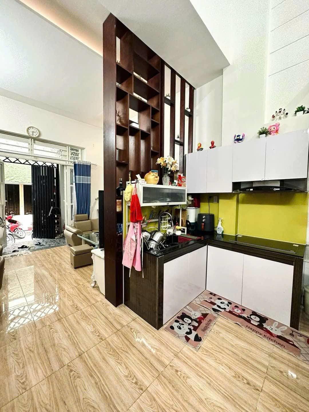 BÁN NHÀ GÒ VẤP, KẾ HẺM XE HƠI DƯƠNG QUẢNG HÀM, 50M², CHỈ 4.6 TỶ TL
