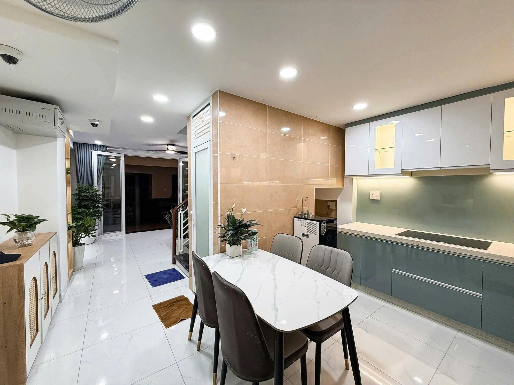 Bán nhà hẻm 351 Lê Văn Sỹ, phường 1, Tân Bình (6×14) hơn 11 tỷ?
