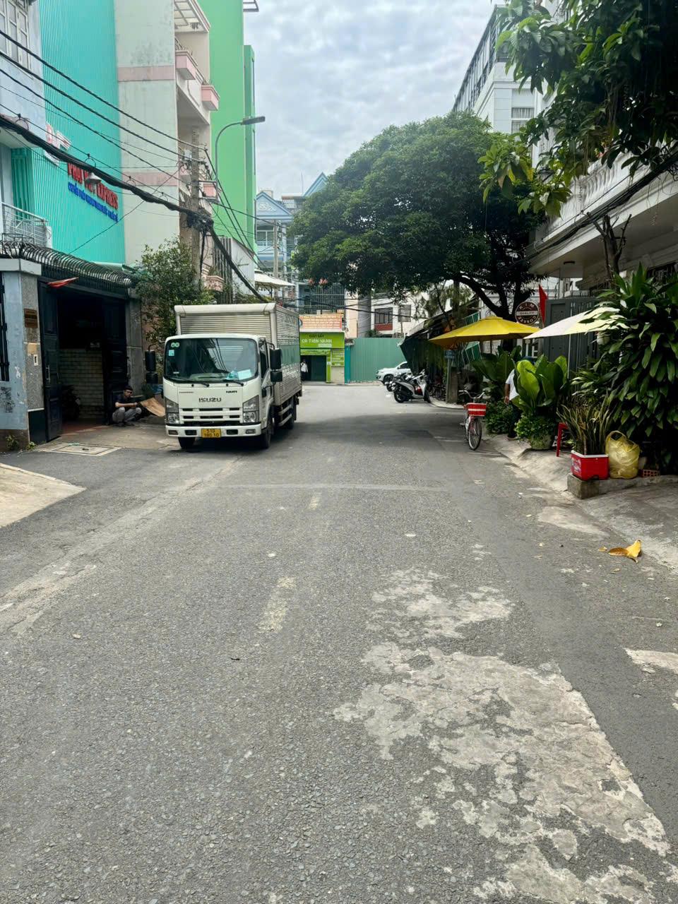 **Bán nhà hẻm 43 Cộng Hòa** p4 Tân Bình (4,5*19) 4 tầng, nhỉnh 13 tỷ