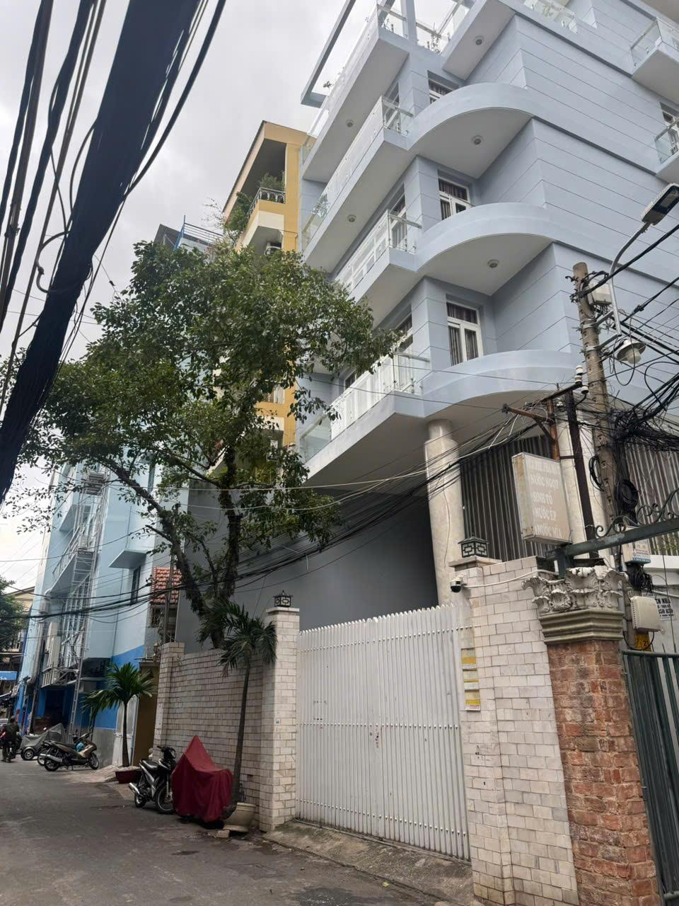**Bán nhà hẻm Hoàng Sa** phường 5 Tân Bình, (6×11); chỉ 7,2 tỷ?
