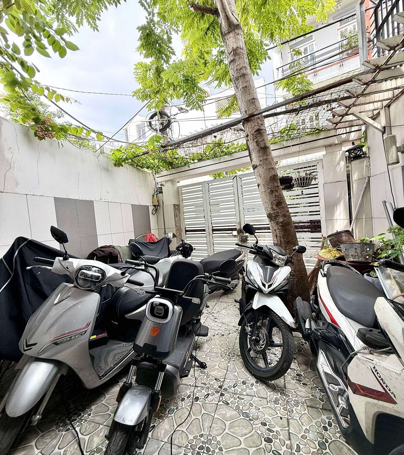 Chỉ hơn 8 tỷ có nhà HXH Đường số 14, P8, Quận Gò Vấp, 83m2, 4 tầng, 5PN, đẹp ở ngay.