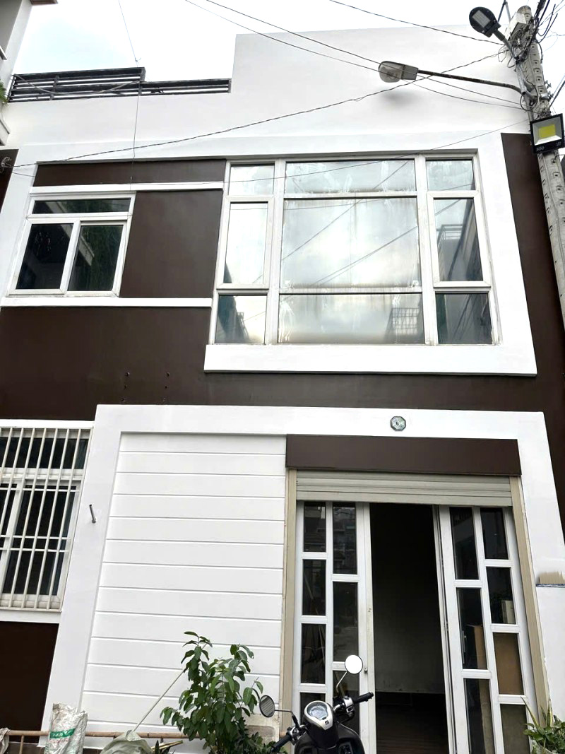 Bán Nhà 3 Tầng Đẹp Lê Văn Chí – Hẻm Xe Tải – 55m2 -Trung Tâm Linh Trung – Chỉ 5.2 Tỷ