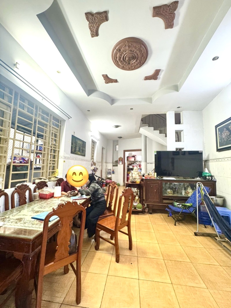 Bán nhà 3 tầng Trường Thọ Thủ Đức – 110m², 4PN, giá ngộp bank chỉ 5.4 tỷ (nhỉnh 40tr/m²)