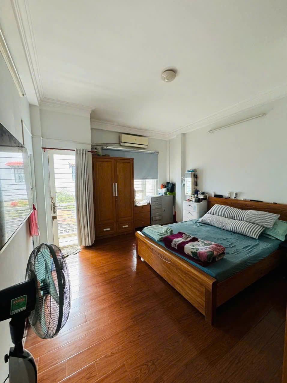 Bán nhà HXH Phan Sào Nam, phường 11, quận Tân Bình (5*37) 5 tầng