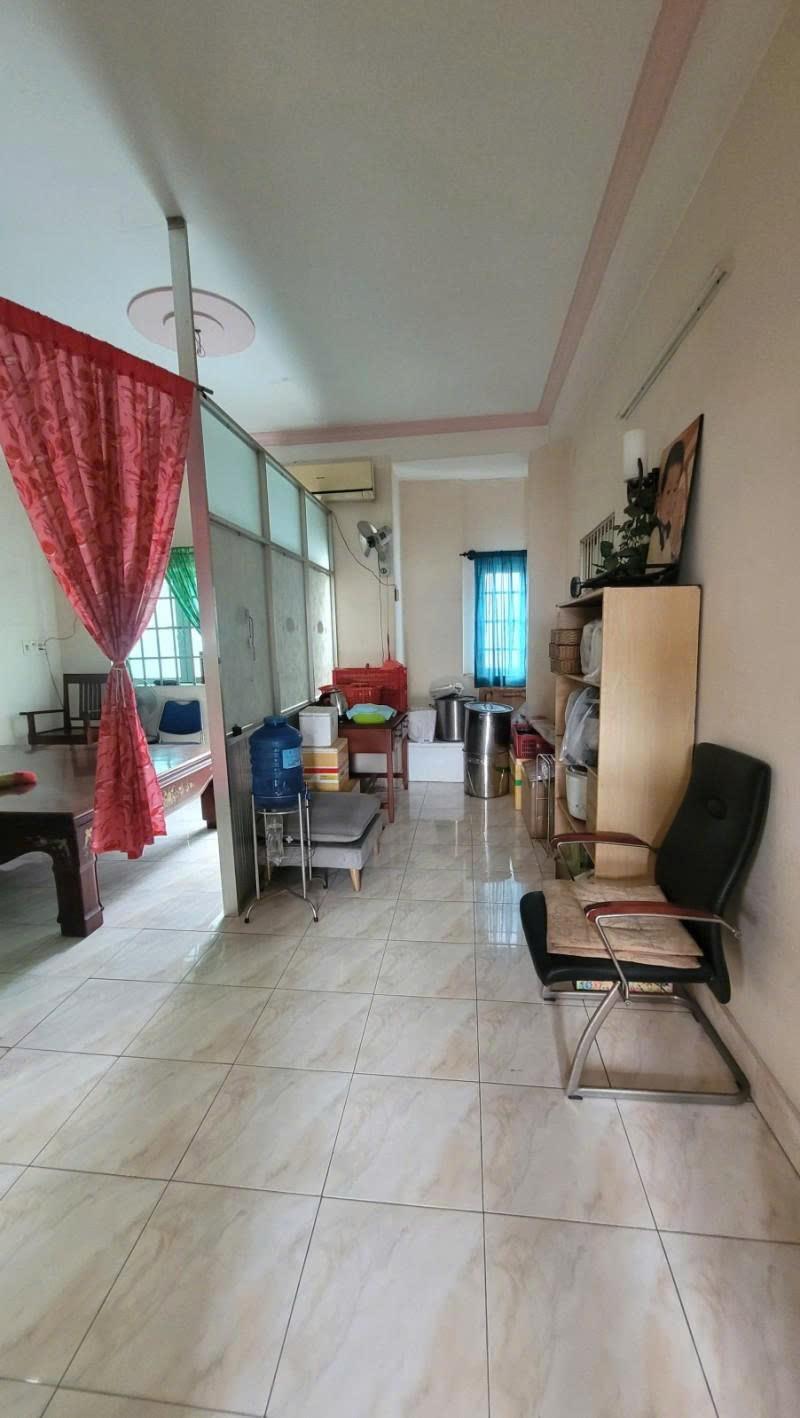 **Bán nhà hxh Trường Chinh** p13 quận Tân Bình (5,5×13) nhỉnh 7 tỷ?