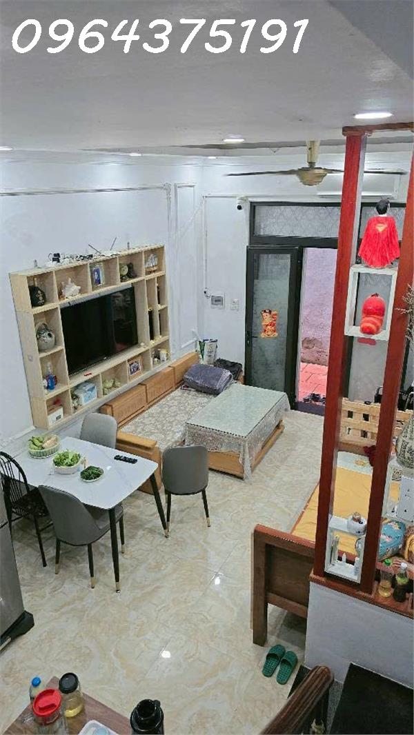 DUY NHẤT MỘT CĂN PHÚC LỢI – GIÁ SIÊU MỀM – 40M2 – 5 TẦNG – 3 NGỦ – DÂN XÂY VF3 ĐÕ CỬA