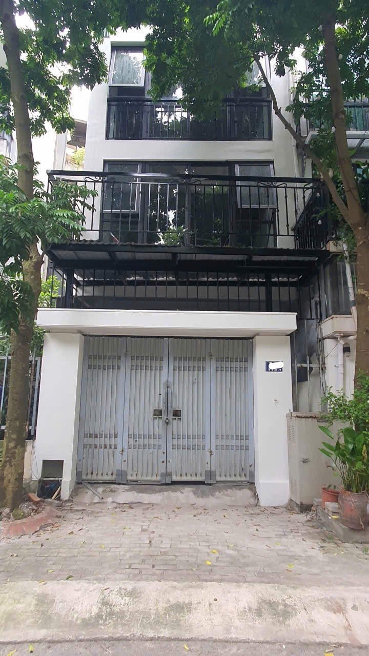 Cho thuê nhà KĐT Ao Sào, 65m2, 4 tầng, 3 ngủ, 3 vệ sinh, 12 Triệu