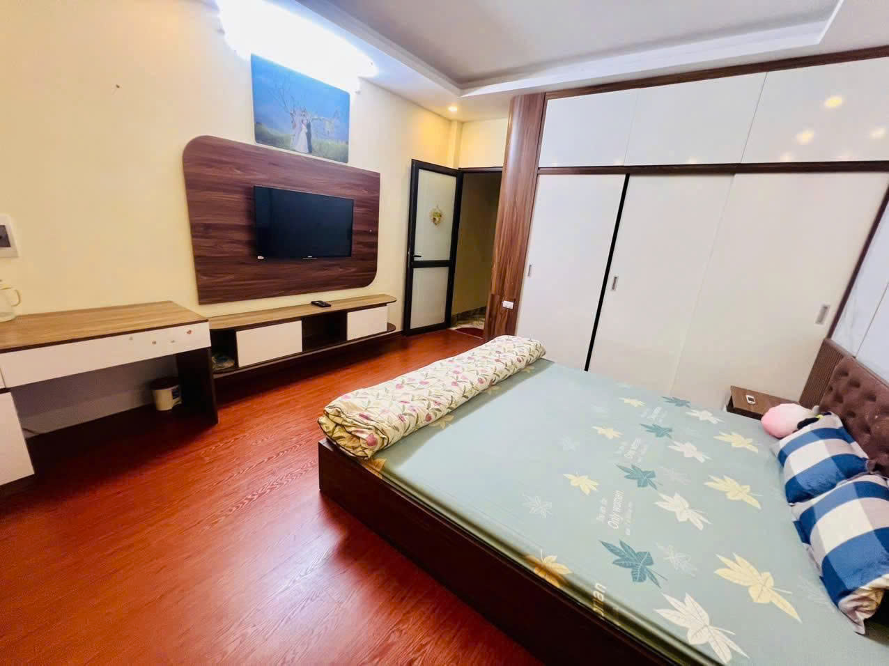 Cho thuê nhà nguyên căn ngõ 86 Đông Thiên, 38m2 x 5 tầng, 3 ngủ khép kín, 15 Triệu