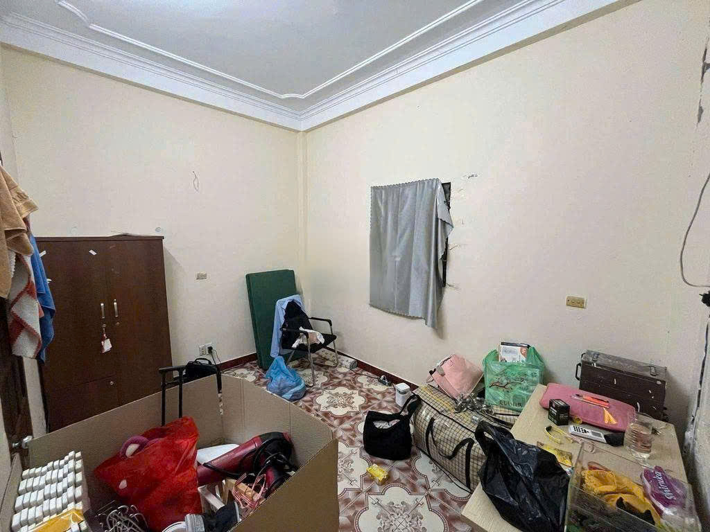 Cho thuê nhà ngõ 159 Lĩnh Nam, 25m2 x 4 tầng x 2 phòng ngủ 3vs, 6 triệu