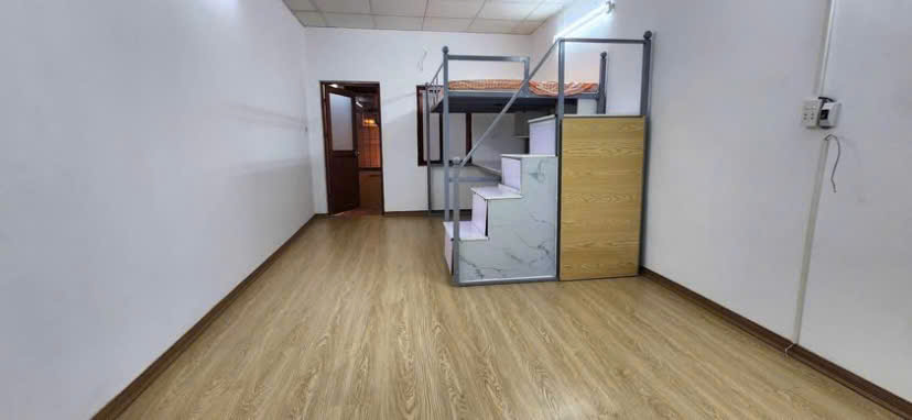 Cho thuê nhà nguyên căn Phố Lò Đúc, 33m2, 2 tầng, 6.5 Triệu