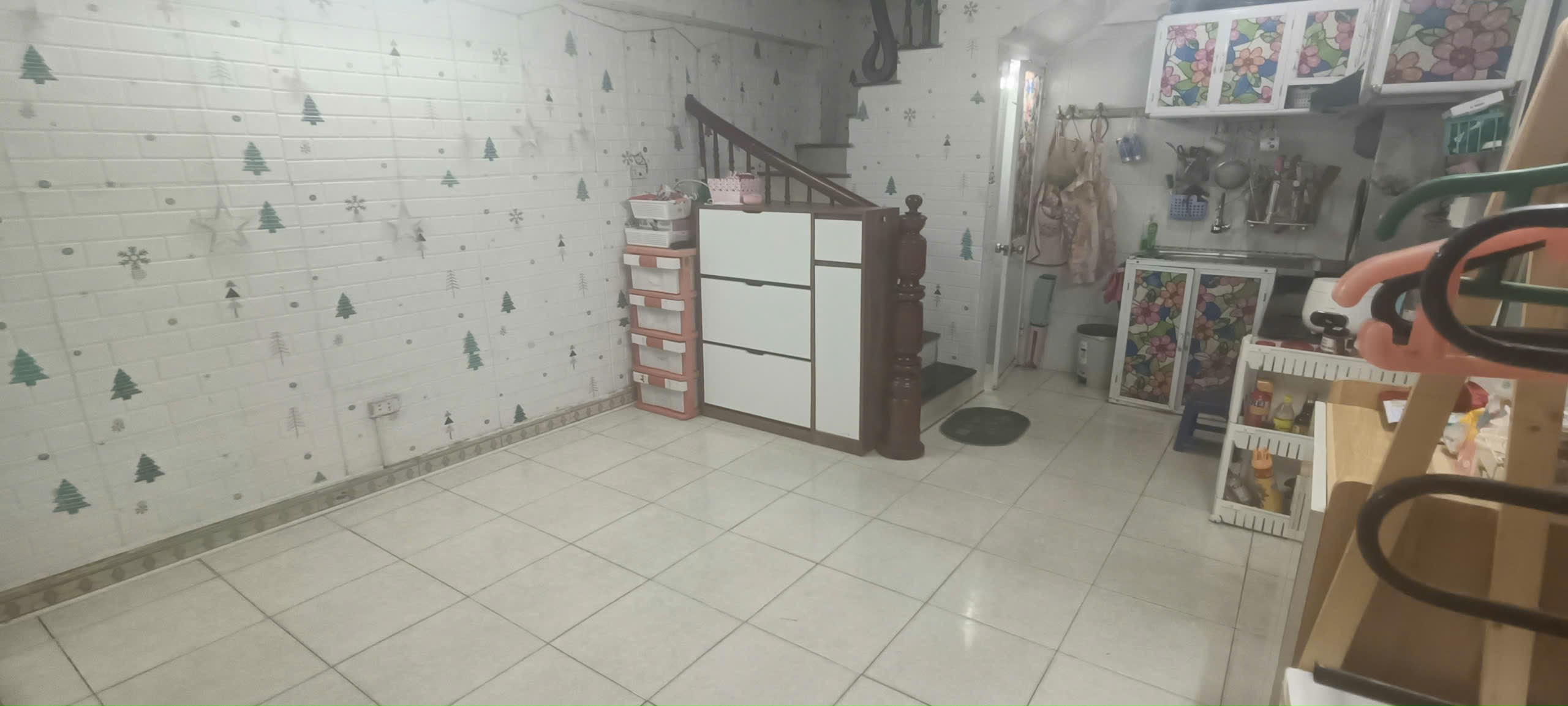 Cho thuê nhà Nguyên Căn ngõ 4 Phương Mai, 20m2 x 2 tầng – 1pnkk 7,5 triệu/tháng.