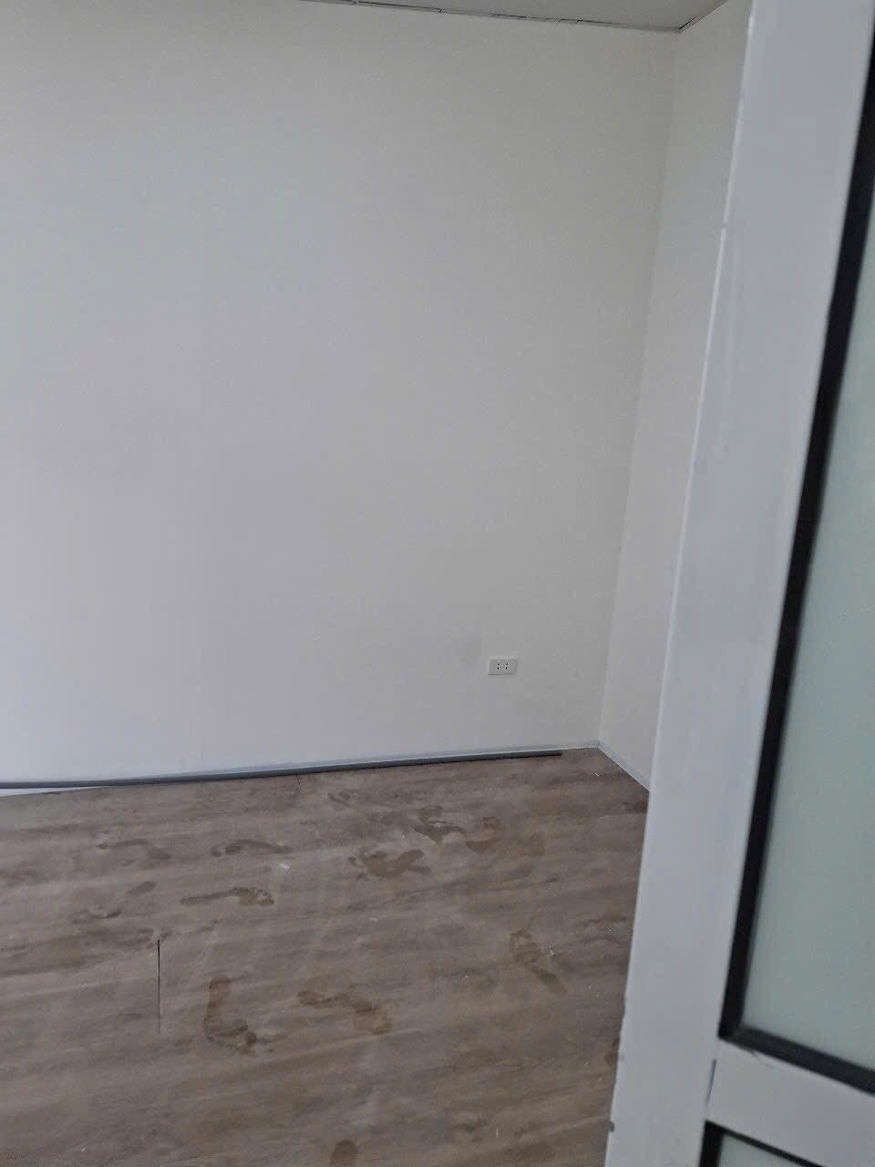 Cho thuê Tập thể tầng 4 Nam Đồng, 110m2, 4 ngủ, 2 vệ sinh, 10 triệu vào ngay