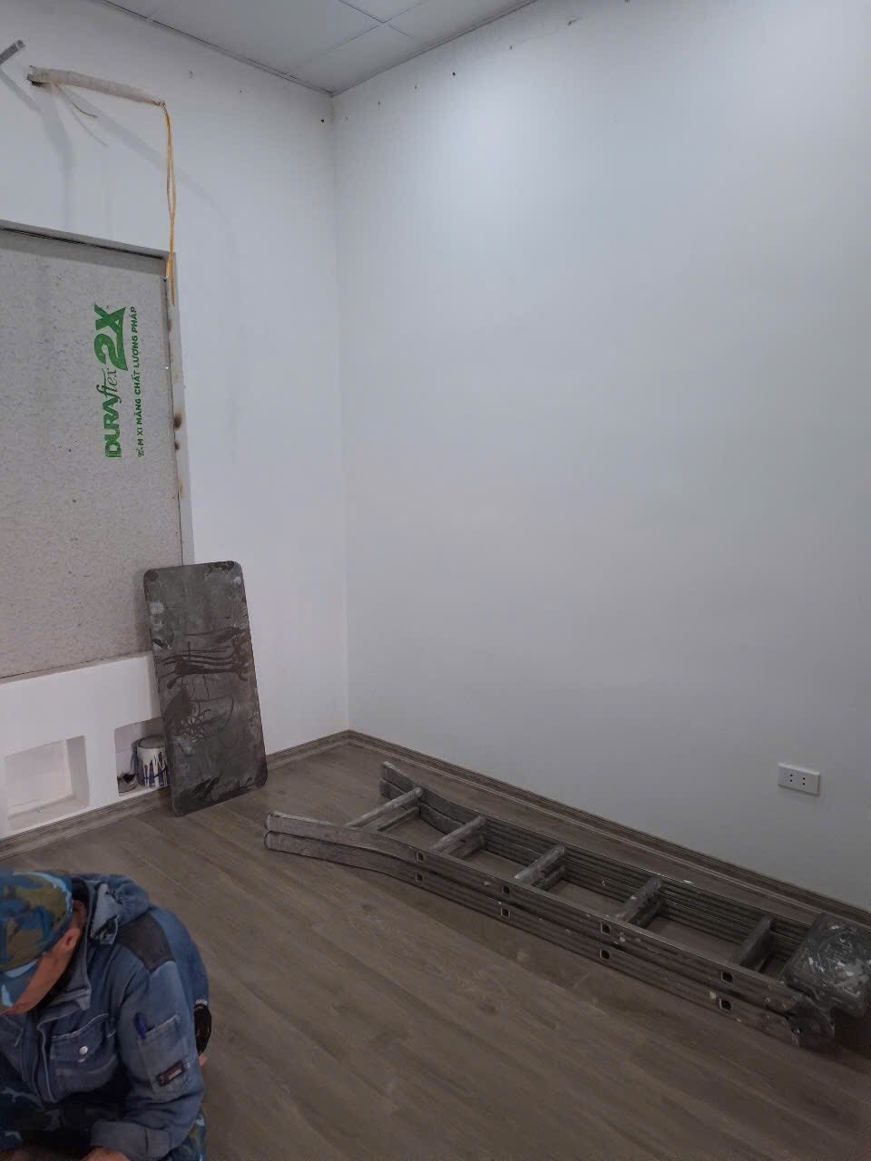 Cho thuê Tập thể tầng 4 Nam Đồng, 110m2, 4 ngủ, 2 vệ sinh, 10 triệu vào ngay