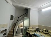 Cho thuê nhà ngõ 345 Khương Trung 40m2 x 2 tầng, 3 ngủ, 1 wc, 1 nhà tắm 8 triệu