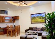 Cho thuê nhà nguyên căn ngõ 609 Vũ Tông Phan, 4.5 tầng x 35m2, 3 ngủ, 11.5 Triệu