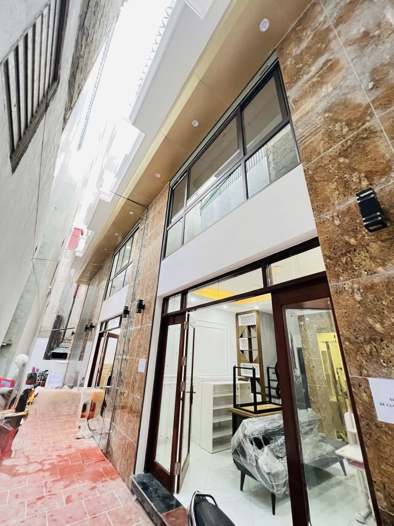 SIÊU HOT, NHÀ MỚI KOONG 6 TẦNG THANG MÁY – THIẾT KẾ HIỆN ĐẠI, MT RỘNG, FULL NỘI THẤT – GẦN KĐT RESCO – NHIỀU TIỆN ÍCH