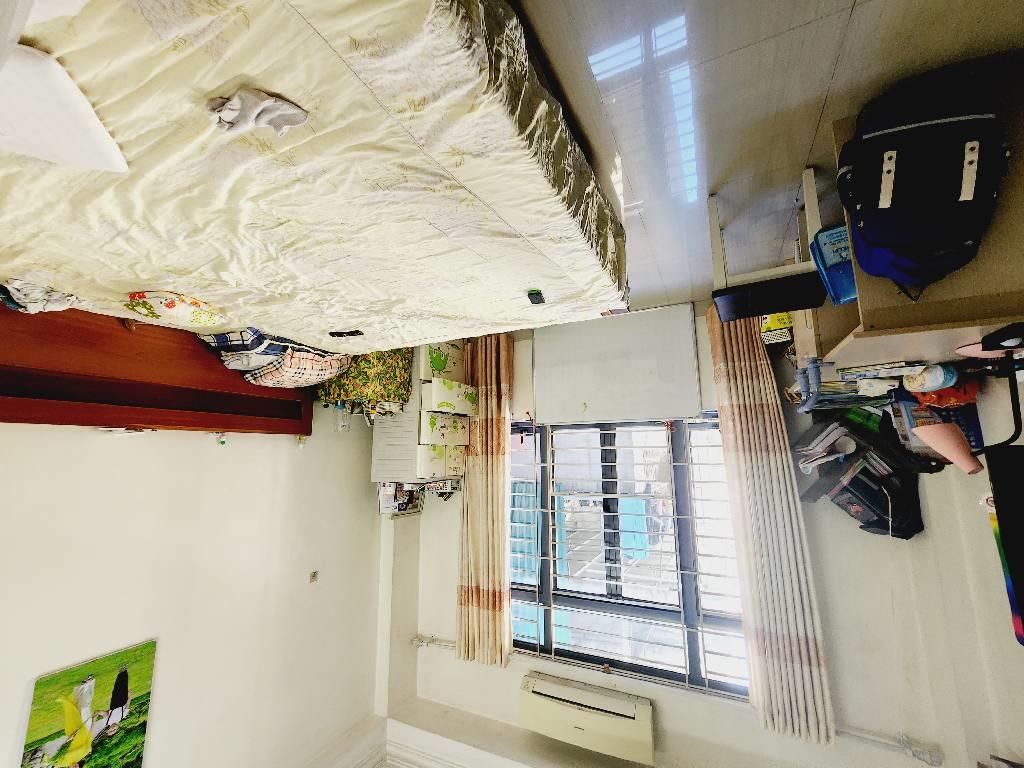 Bán nhà phố Thuỵ Phương 37m2, dân xây 5 tầng, ô tô đỗ cửa chỉ hơn 6 tỷ