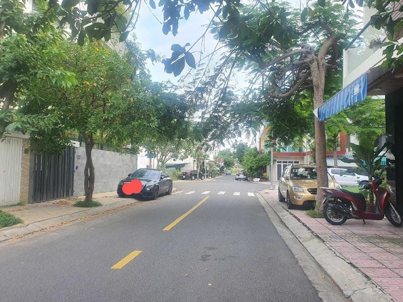 Bán đất Bắc Từ Liêm, gần Bệnh viện Phương Đông, ô tô đỗ cửa, 65m2, giá chỉ 1,2 tỷ