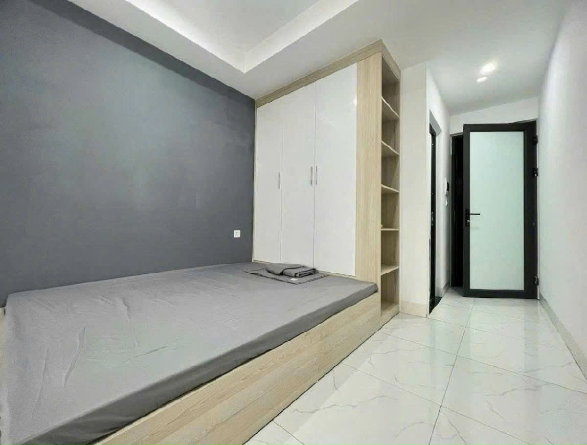 BÁN TÒA APARTMENT HOÀNG CẦU, ĐỐNG ĐA – 110M x 9T THANG MÁY – MT 6.1M – DÒNG TIỀN 160TR/TH – GIÁ 44 TỶ