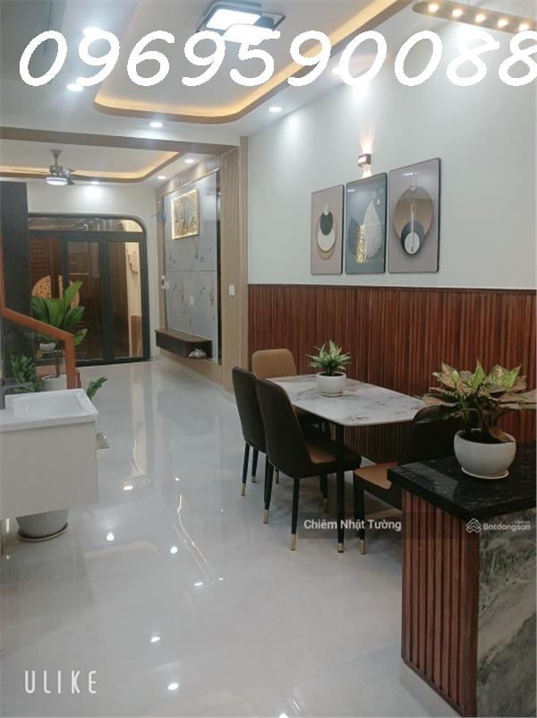 Nhà bán HXH 2 tầng kiên cố đẹp lung linh, 65m2, kế Gò Dầu, AEON