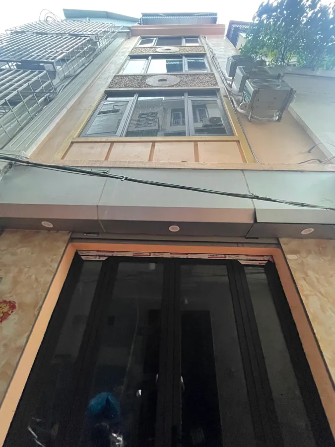 BÁN NHÀ RIÊNG Phố Ngọc Thụy 40m2 X 5 tầng MT4.1 m, 7 tỷ Long Biên Hà Nội