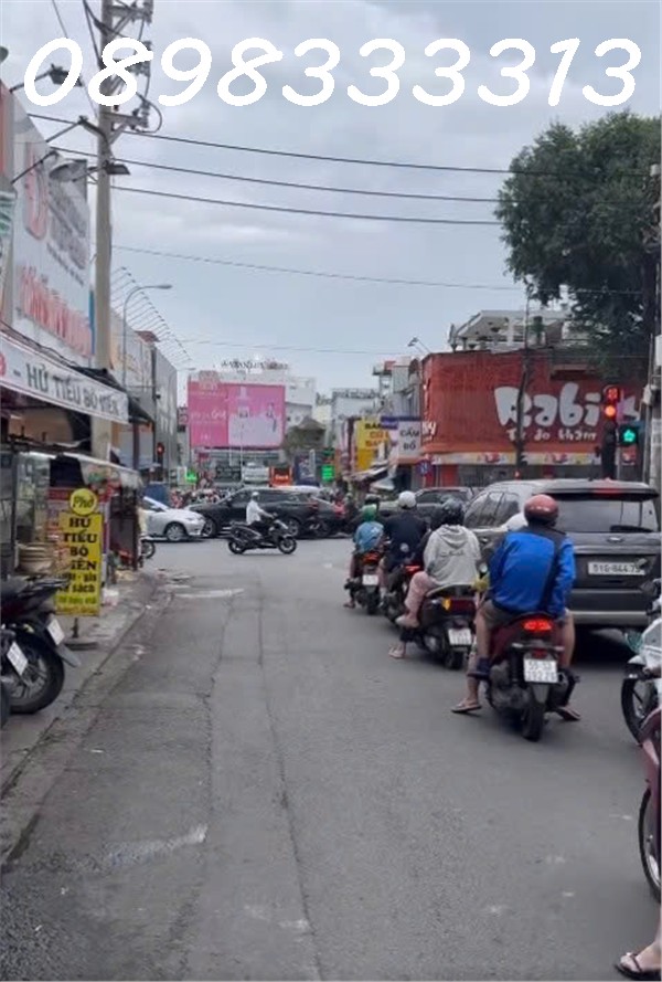Bán nhà 13 Thống Nhất, Gò Vấp đối diện Bệnh viện Quốc Tế Hạnh Phúc giảm mạnh còn 10,7 tỷ