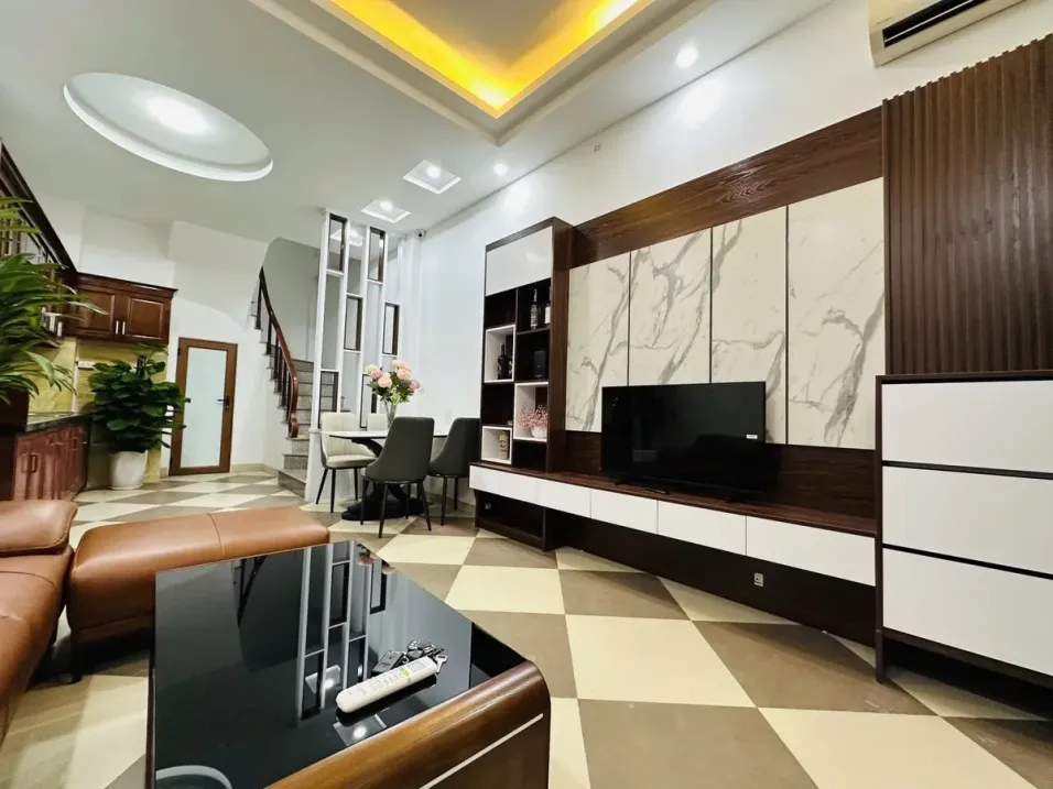 TRUNG TÂM ĐỐNG ĐA – NHÀ DÂN XÂY – CỰC HIẾM NHÀ BÁN – GIÁ THƯƠNG LƯỢNG 9,1 TỶ