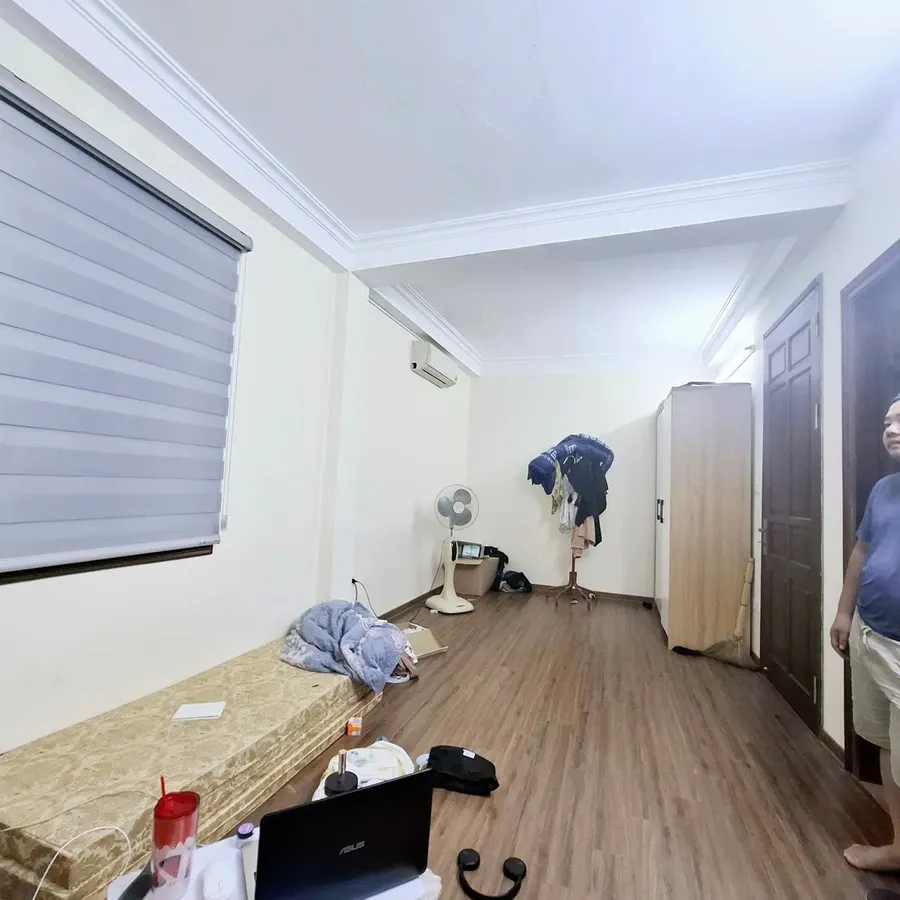 NHÀ ĐẸP DÂN XÂY Phố Bồ Đề 35m2 X 5 Tầng MT 4.5M 7.5 Tỷ Long Biên Hà Nội.