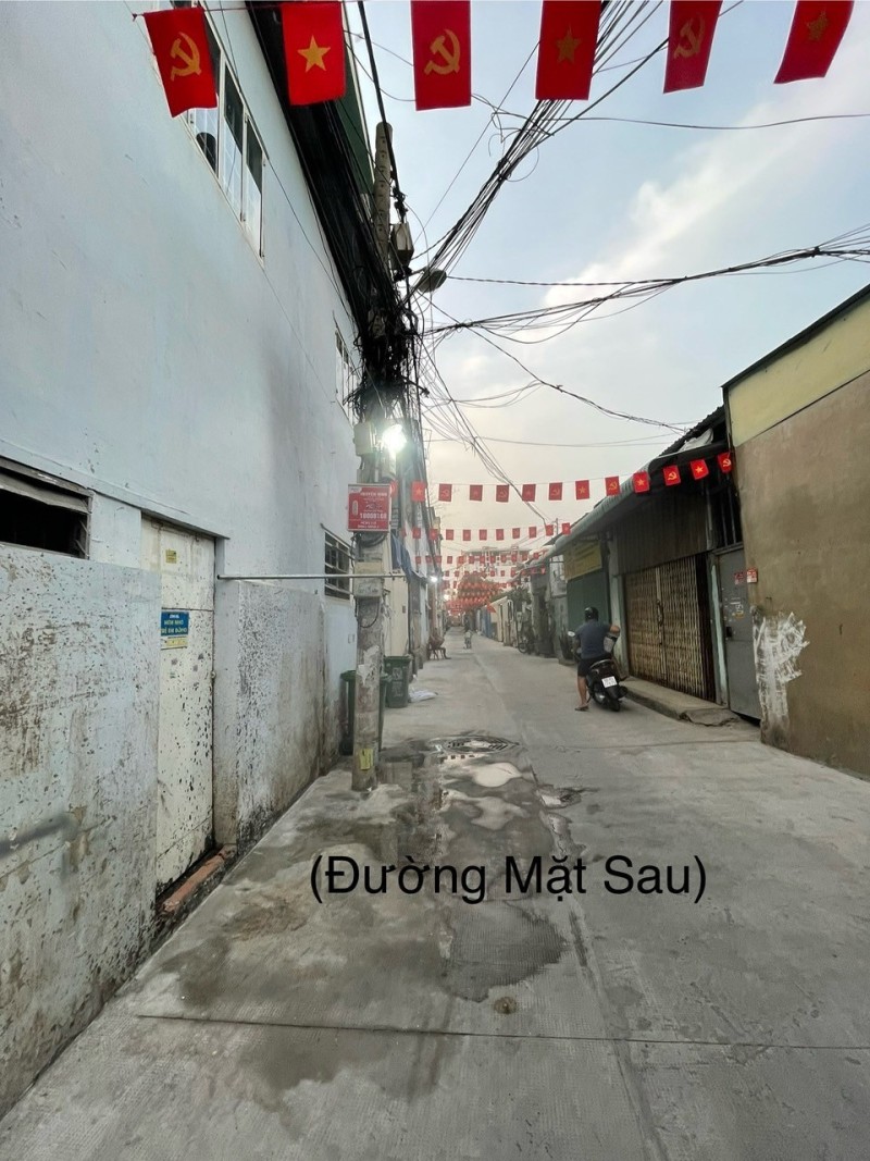 Bán Đất Tặng Nhà 2 Mặt Hẻm Oto Giáp Sân Bay TSN 64m² Giá Tiểu Học 3,99