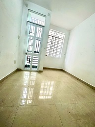 Cần Bán Nhà Hẻm Xe Hơi 6m – Sổ Hồng DSH – Có Sân Để Xe Riêng Biệt – TT.Nhà Bè.