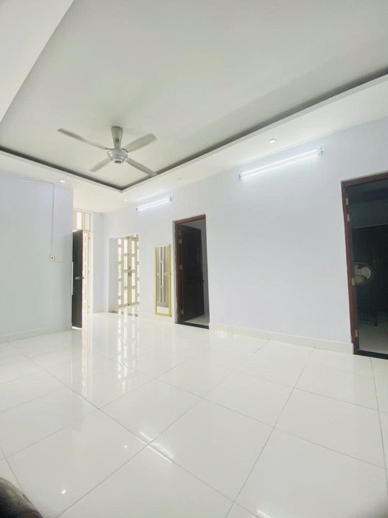 Bán nhà lô góc 2 Mặt tiền Lưu Chí Hiếu – Chế Lan Viên, 8,6x12m, 2 Tầng – 3PN, 16,9 tỷ.