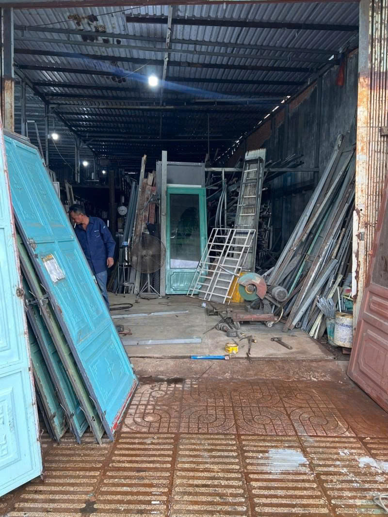 Bán nhà Mặt tiền Tô Ký – gần ngã tư Đặng Thúc Vịnh, 12x27m, Cấp 4- tiện xây, 29 tỷ.